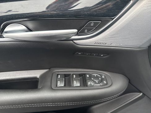 Used 2025 Cadillac XT5 Premium Luxury image 15