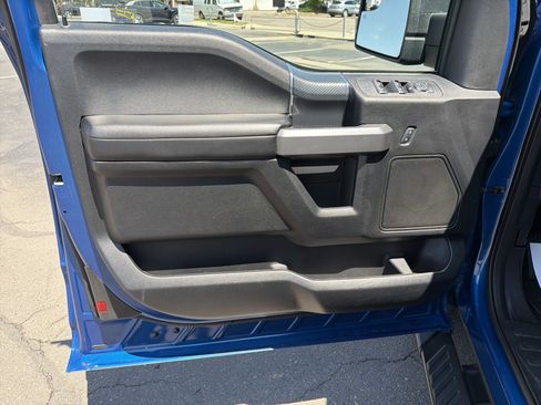 Used 2018 Ford F150 XLT w/ Equipment Group 302A Luxury AWD/4WD image 16