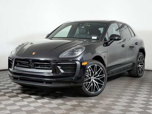 New 2026 Porsche Macan image 1