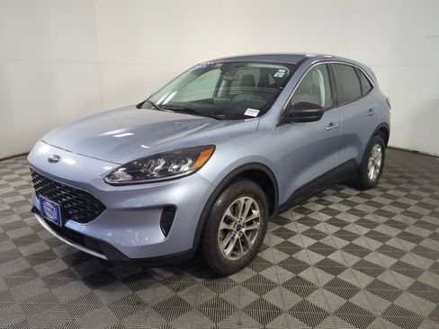Used 2022 Ford Escape SE w/ Convenience Package image 9