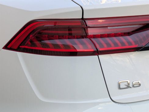Used 2020 Audi Q8 Premium w/ Black Optic Package image 18