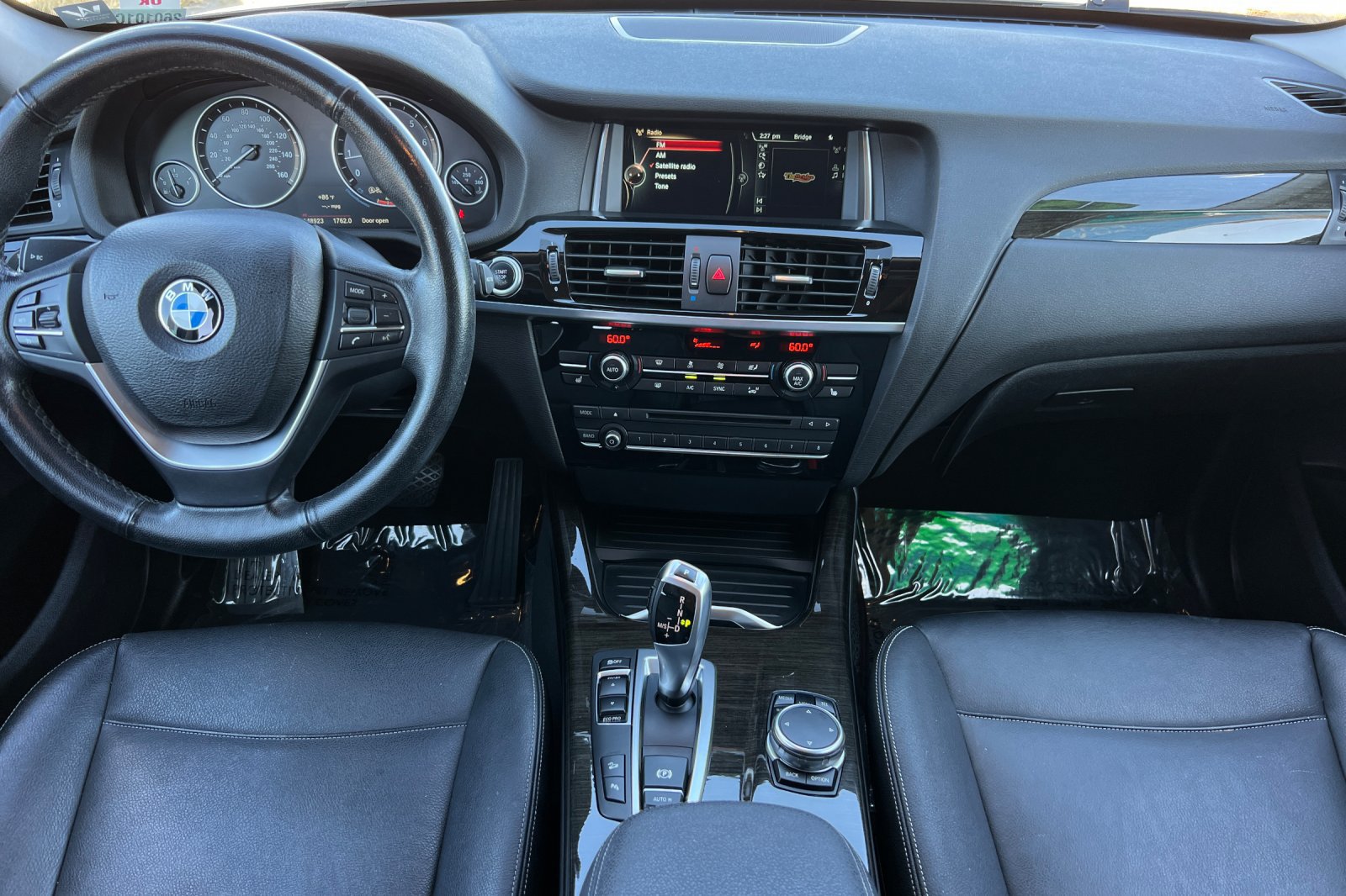 Used 2015 BMW X3 xDrive28i AWD/4WD image 3