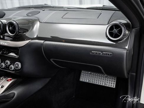 Used 2011 Ferrari 599 GTB Fiorano RWD image 40