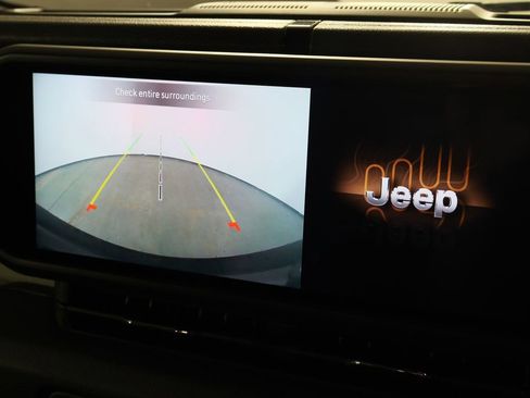 Used 2024 Jeep Wrangler Unlimited Sport w/ Convenience Group image 35