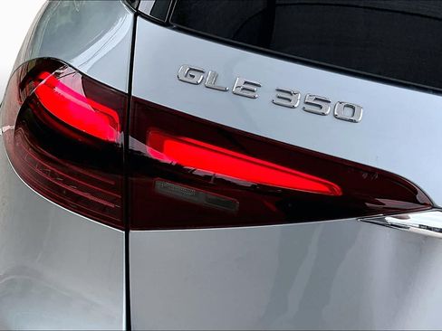 Certified 2025 Mercedes-Benz GLE 350 4MATIC image 29