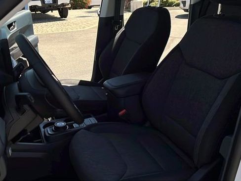 New 2026 Ford Maverick XLT AWD/4WD image 16