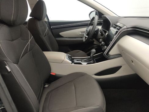 Used 2023 Hyundai Tucson SE image 21
