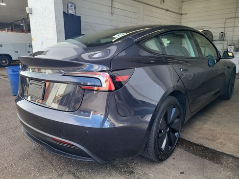 Used 2024 Tesla Model 3 Long Range RWD image 7