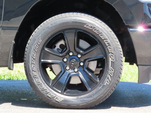 Certified 2023 RAM 1500 Big Horn AWD/4WD image 15