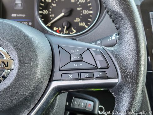 Used 2019 Nissan Rogue S w/ Special Edition Package image 17