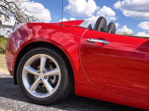Used 2009 Saturn Sky w/ Premium Trim Package RWD image 43