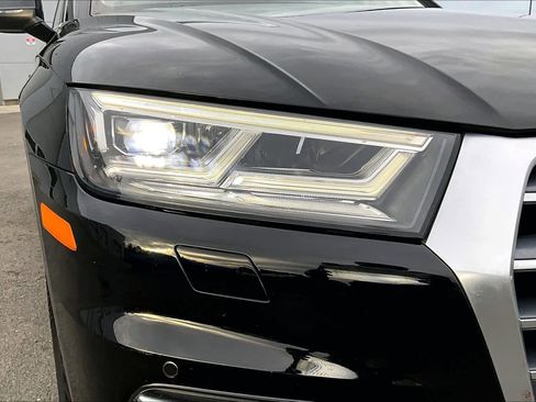 Used 2018 Audi Q5 2.0T Premium Plus w/ Premium Plus Package image 31