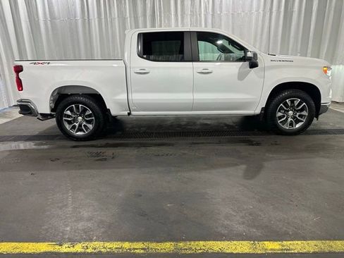 New 2026 Chevrolet Silverado 1500 LT AWD/4WD image 6