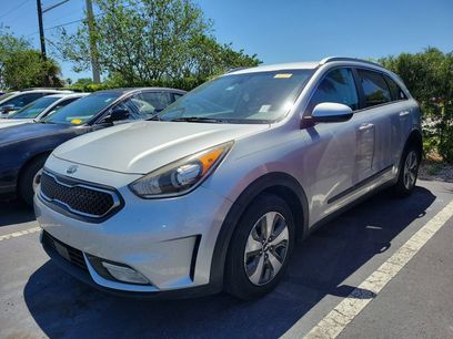 Used 2017 Kia Niro LX