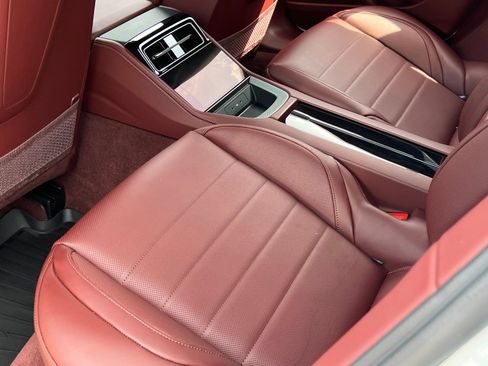 Certified 2026 Porsche Panamera 4 AWD/4WD image 22