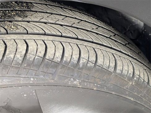 Used 2024 Toyota Corolla Cross L image 9