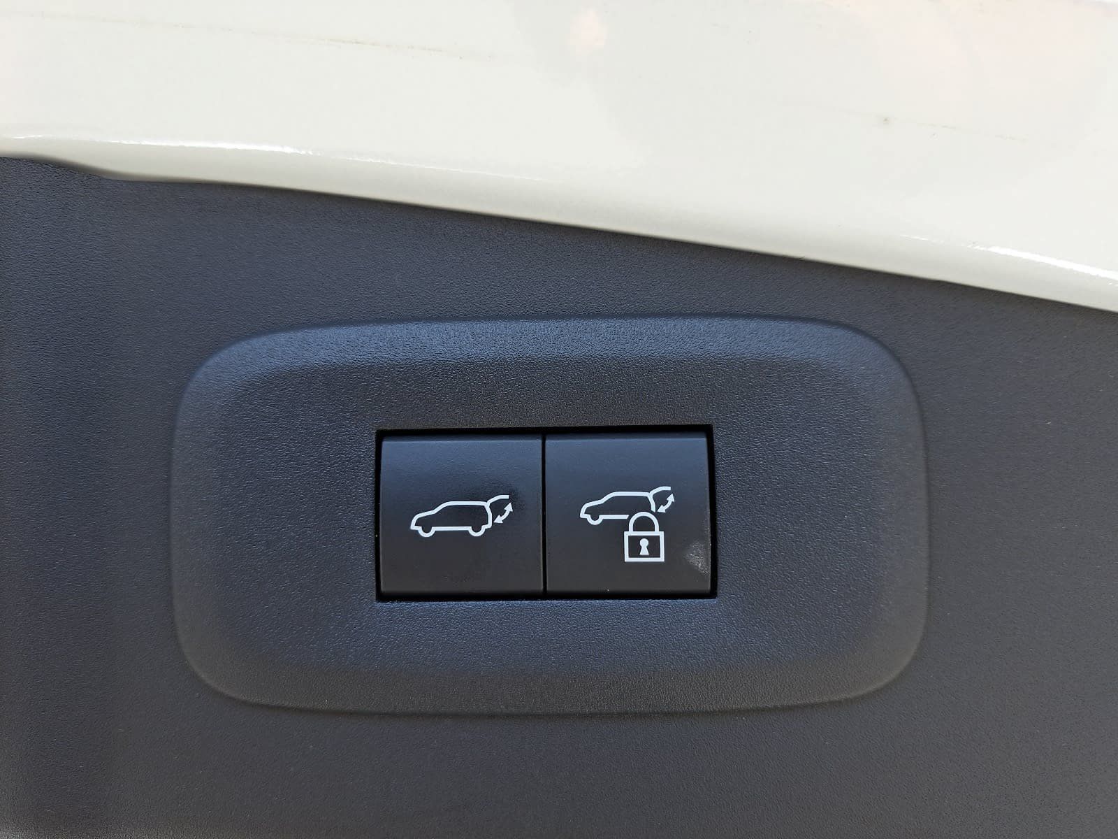 Used 2026 Lexus RZ 450e AWD w/ Technology Package image 15