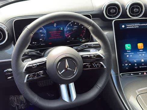 Used 2026 Mercedes-Benz GLC 300 4MATIC image 26