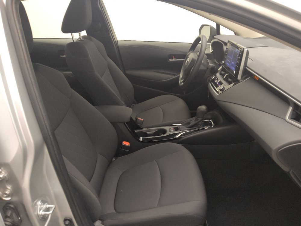 Used 2021 Toyota Corolla LE FWD image 21