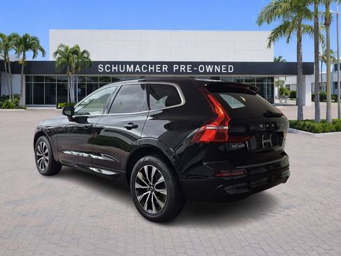 Used 2023 Volvo XC60 B5 Core w/ Climate Package image 5