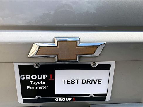 Used 2017 Chevrolet Suburban LT RWD image 31