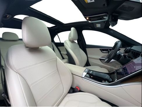 Used 2023 Mercedes-Benz C 300 Sedan w/ Advanced USB Package image 28