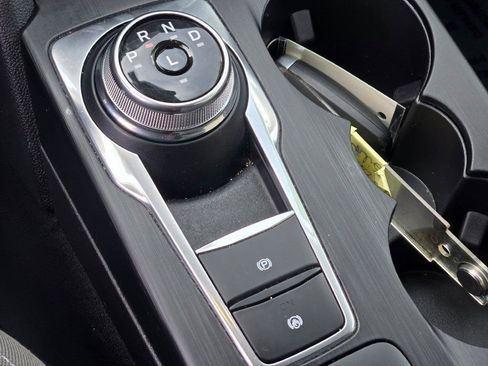 Certified 2022 Ford Escape SE w/ Convenience Package image 28