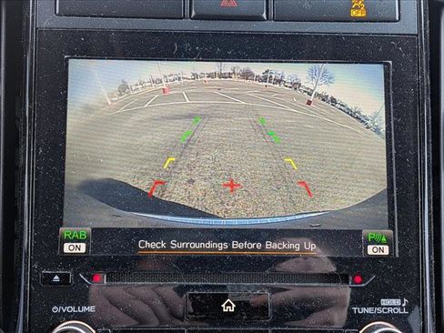 Used 2020 Subaru Ascent Premium w/ Convenience Package image 11