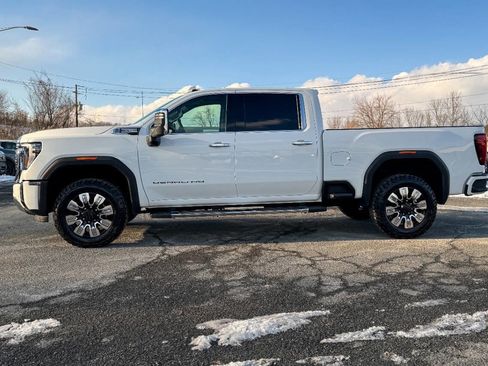 Used 2025 GMC Sierra 2500 Denali w/ Technology Package image 6