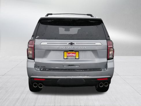 Used 2024 Chevrolet Suburban High Country image 6