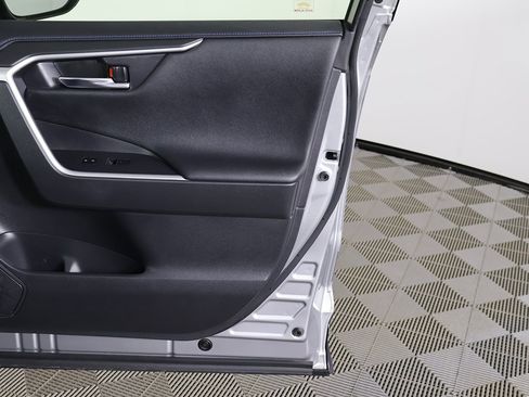 Used 2022 Toyota RAV4 XSE image 24