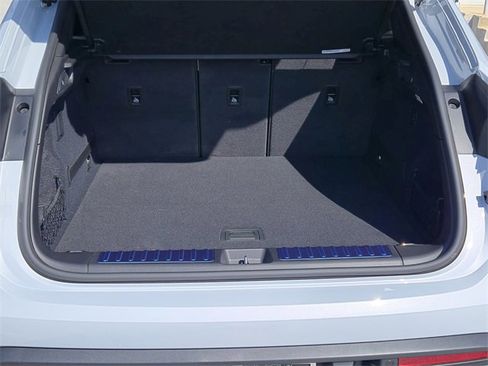 New 2025 Porsche Macan 4 Electric image 14