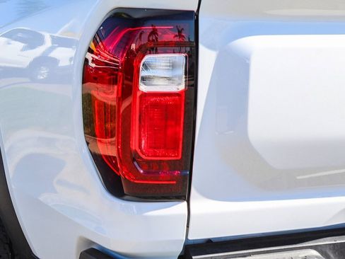 Used 2023 GMC Canyon Elevation w/ Elevation Premium Package image 7