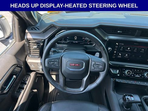Used 2025 GMC Sierra 1500 AT4 w/ AT4 Premium Package AWD/4WD image 18