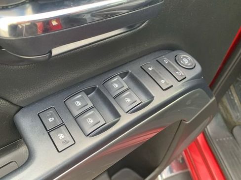 Used 2018 Chevrolet Silverado 1500 LT w/ All Star Edition image 18