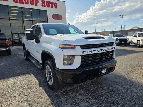 Used 2022 Chevrolet Silverado 2500 Custom w/ Infotainment Package AWD/4WD image 1