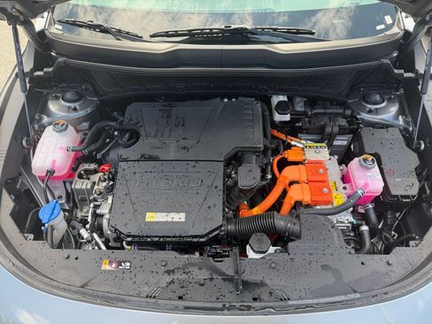 Used 2026 Kia Niro LX FWD image 30