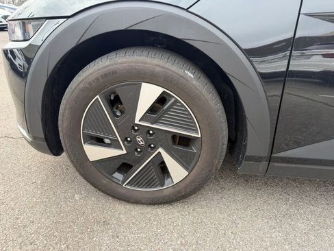 Used 2025 Hyundai Ioniq 5 SEL image 5