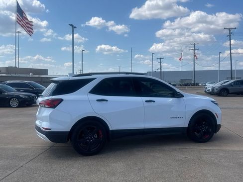 Used 2024 Chevrolet Equinox Premier FWD image 20