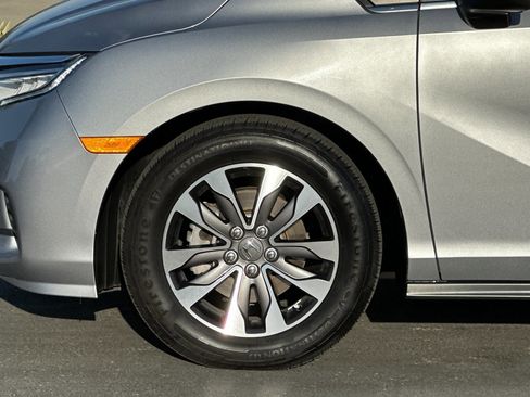 Used 2023 Honda Odyssey EX-L image 28