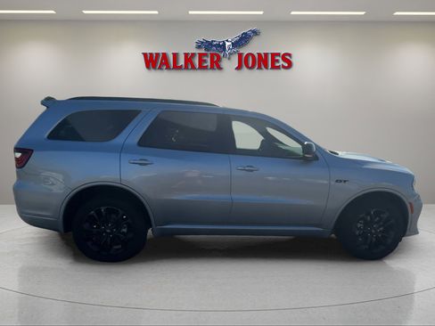 Used 2025 Dodge Durango GT image 2