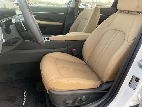 New 2026 Hyundai Sonata Limited FWD image 21