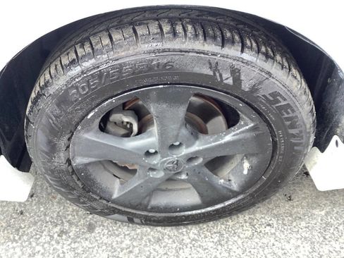 Used 2013 Toyota Corolla S FWD image 21