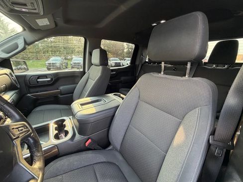 Used 2021 Chevrolet Silverado 1500 LT Trail Boss w/ Convenience Package II AWD/4WD image 7