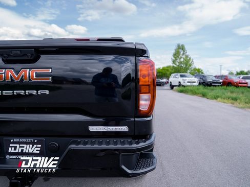 Used 2023 GMC Sierra 1500 Elevation image 14