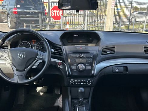 Used 2017 Acura ILX image 15
