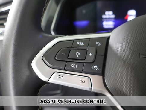 Used 2023 Volkswagen Tiguan S image 3