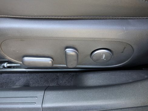 Certified 2025 Hyundai Ioniq 5 SEL image 18