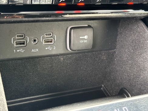 Used 2021 Jeep Grand Cherokee L Limited image 6