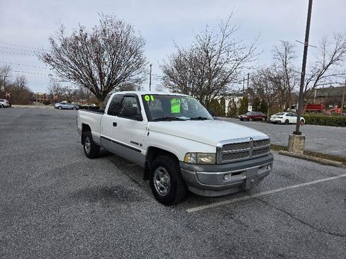 Used 2001 Dodge Ram 1500 Truck 2WD Quad Cab image 8